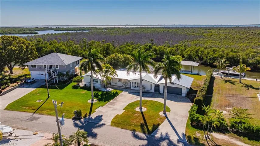 2579 Eighth Ave, St. James City, Florida 33956