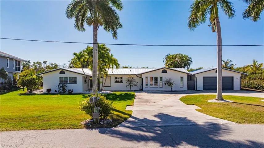 2579 Eighth Ave, St. James City, Florida 33956