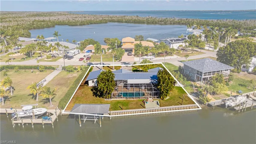 2579 Eighth Ave, St. James City, Florida 33956