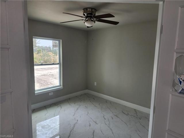 1603 Oak AVE, LEHIGH ACRES FL 33972
