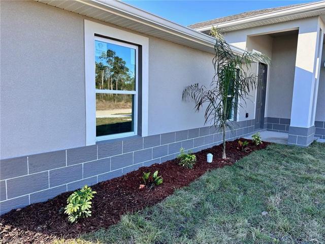 1603 Oak AVE, LEHIGH ACRES FL 33972