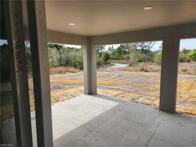 1603 Oak AVE, LEHIGH ACRES FL 33972