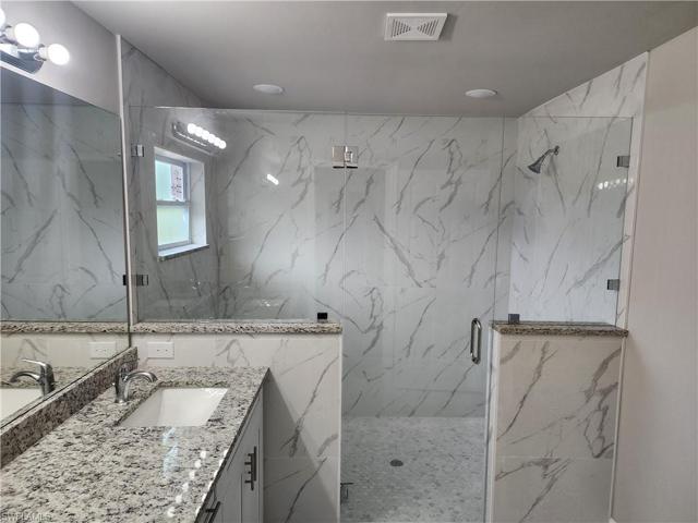 1603 Oak AVE, LEHIGH ACRES FL 33972