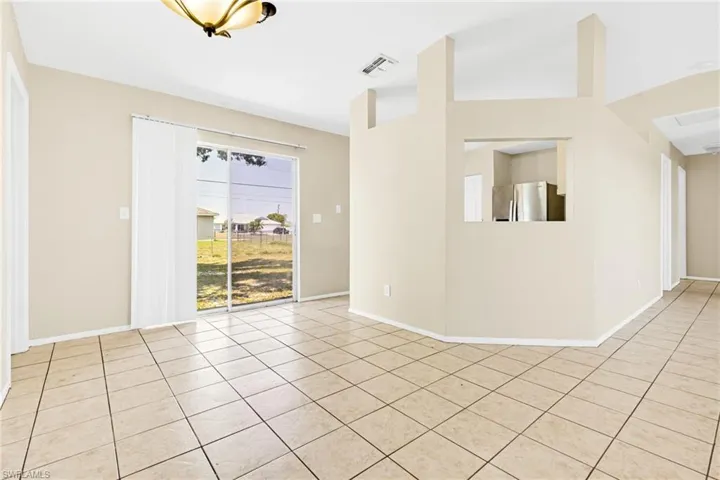 2124 Ne 7th Pl, Cape Coral Fl 33909
