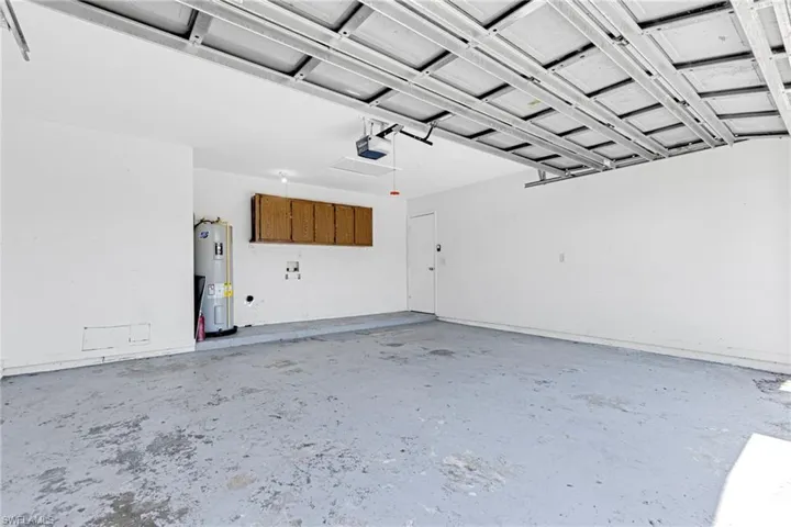 2124 Ne 7th Pl, Cape Coral Fl 33909
