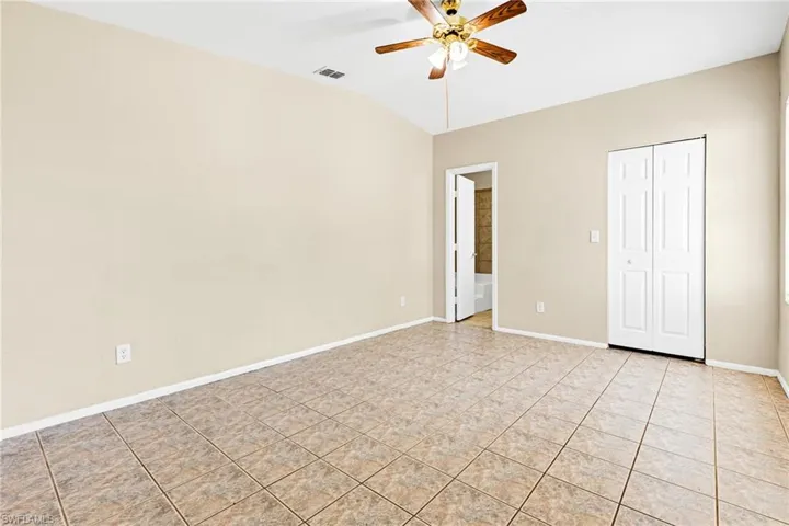 2124 Ne 7th Pl, Cape Coral Fl 33909