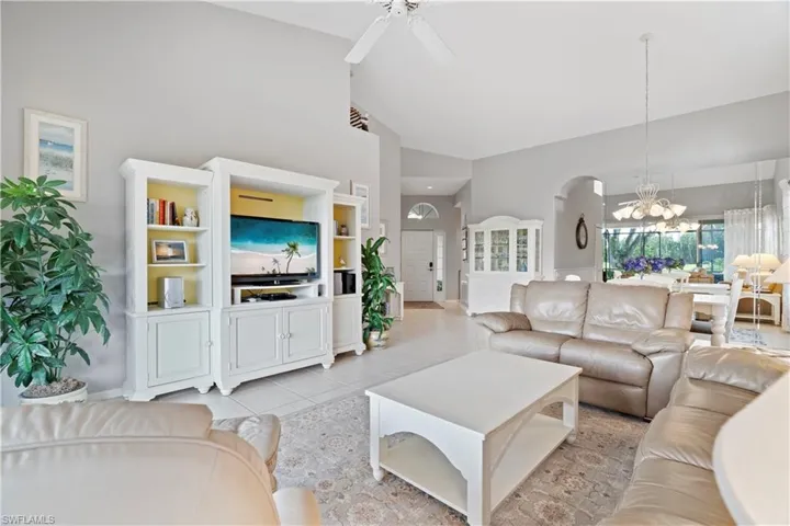 13520 Southampton Dr, Bonita Springs, Florida 34135