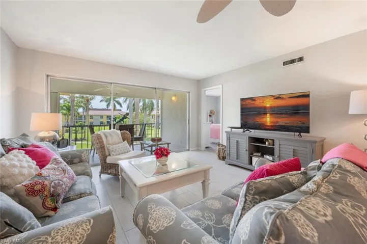351  Charlemagne  BLVD, Naples, FL 34112