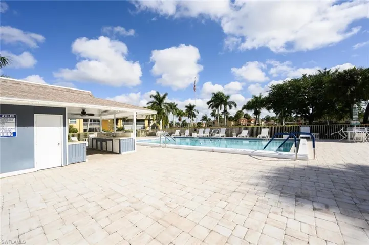 351  Charlemagne  BLVD, Naples, FL 34112