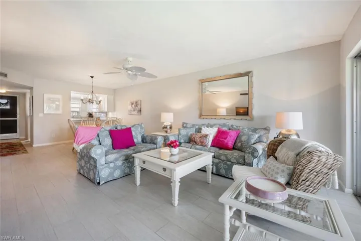 351  Charlemagne  BLVD, Naples, FL 34112