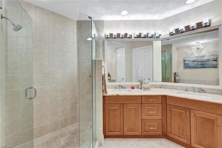 Owners bath