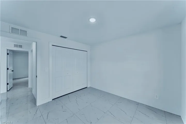 663  Hawthorne S AVE, Lehigh Acres, FL 33974