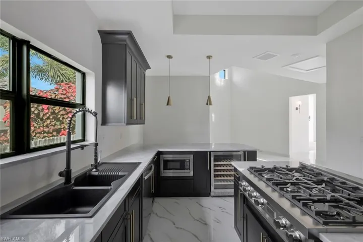 3505 Nw 44th Pl, Cape Coral, Florida 33993