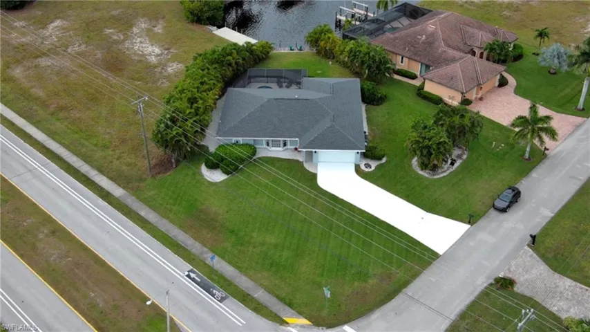 Aerial view of property and surrounding area