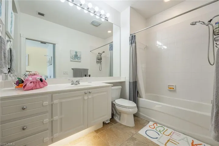 28201  Jeneva  WAY, Bonita Springs, FL 34135