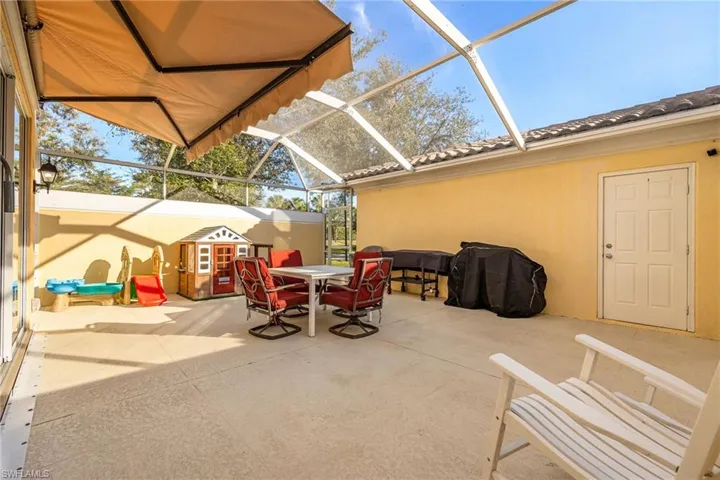 28201  Jeneva  WAY, Bonita Springs, FL 34135