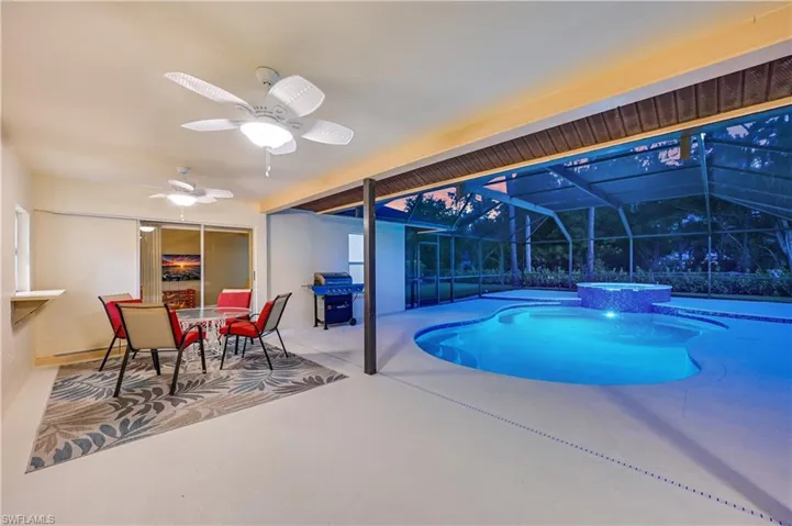 Under Roof Lanai with Pool Lights