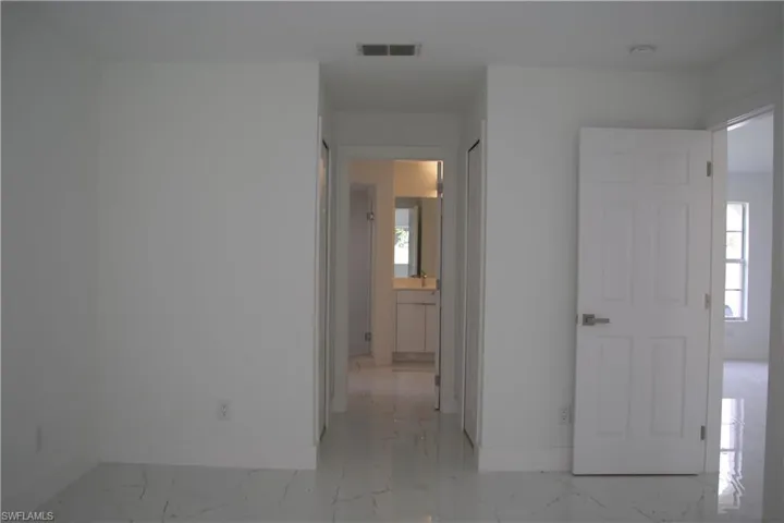 1716 NE 6th  PL, Cape Coral, FL 33909