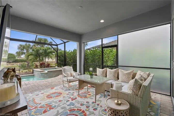 5839 Haiti Dr, Naples, Florida 34113