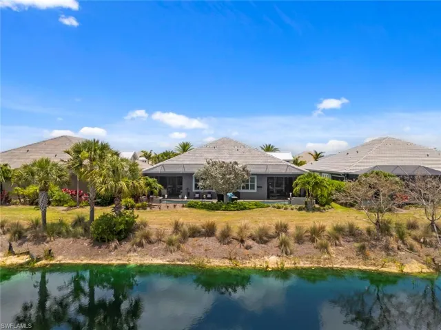5839 Haiti Dr, Naples, Florida 34113