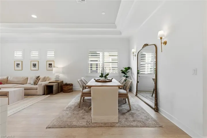 5839 Haiti Dr, Naples, Florida 34113