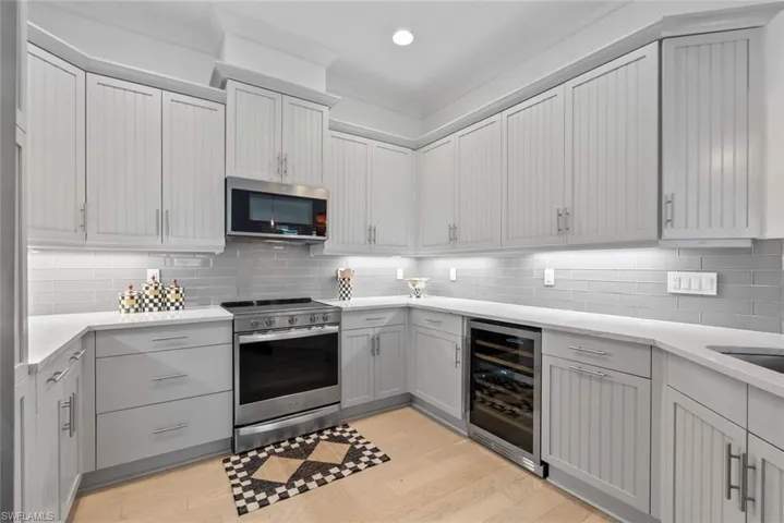 5839 Haiti Dr, Naples, Florida 34113