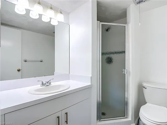 Guest bedroom bathroom