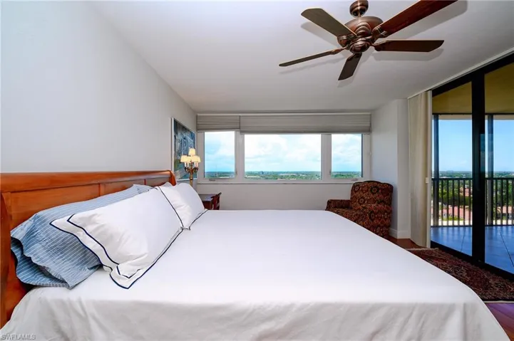 5601 Turtle Bay Dr 1203, Naples, Florida 34108