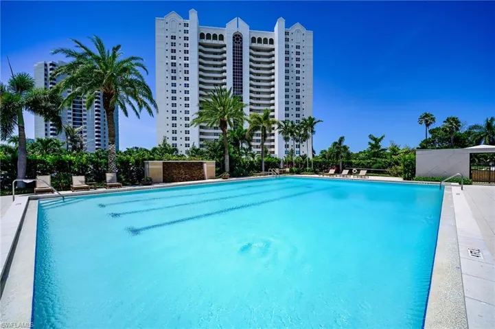 5601 Turtle Bay Dr 1203, Naples, Florida 34108