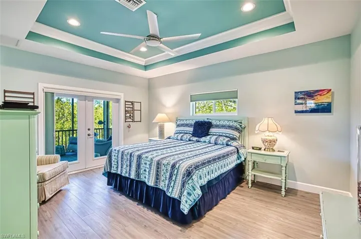 595  Piedmont  RD, Sanibel, FL 33957