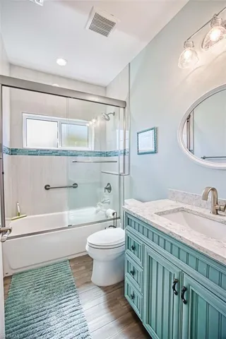 595  Piedmont  RD, Sanibel, FL 33957