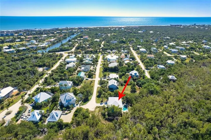 595  Piedmont  RD, Sanibel, FL 33957