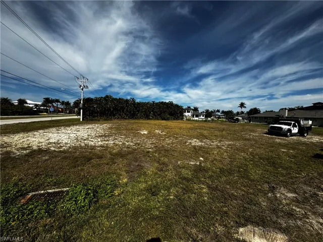 2935 Sw 40th St, Cape Coral Fl 33914