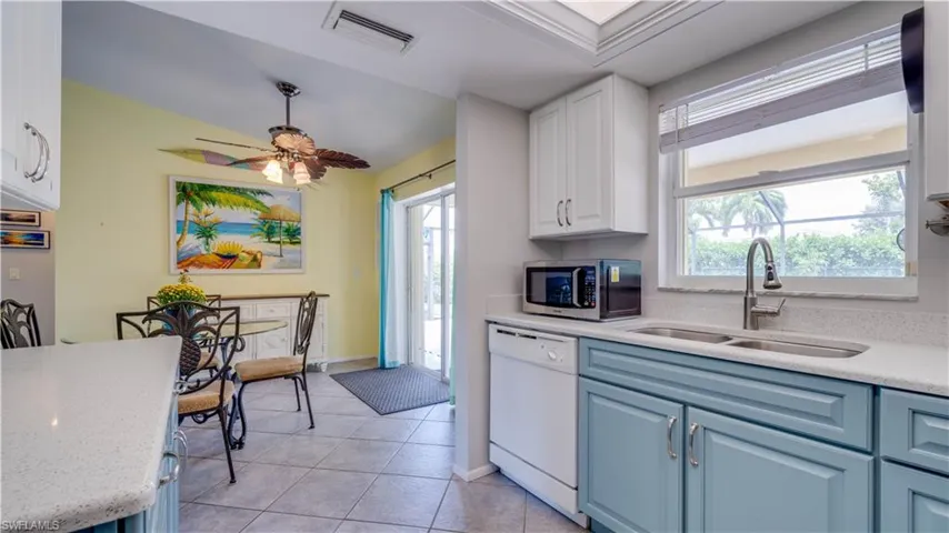 929 Se 6th Ter, Cape Coral, Florida 33990