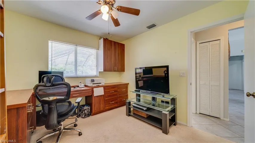 929 Se 6th Ter, Cape Coral, Florida 33990
