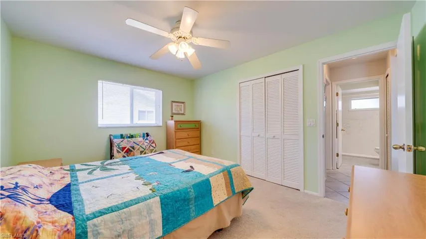 929 Se 6th Ter, Cape Coral, Florida 33990