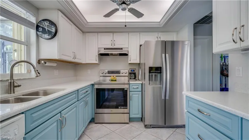 929 Se 6th Ter, Cape Coral, Florida 33990