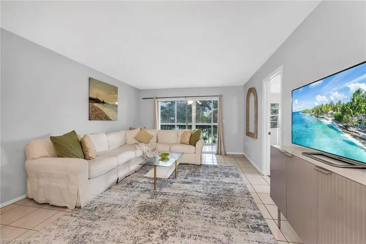 499 Forest Lakes Blvd 312, Naples, Florida 34105