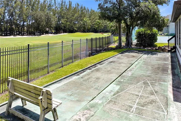 499 Forest Lakes Blvd 312, Naples, Florida 34105
