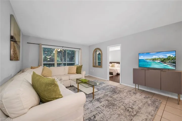 499 Forest Lakes Blvd 312, Naples, Florida 34105