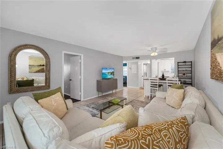 499 Forest Lakes Blvd 312, Naples, Florida 34105