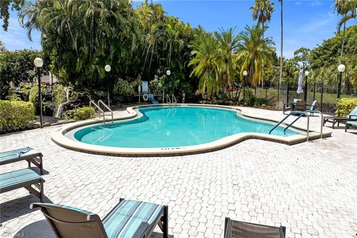 499 Forest Lakes Blvd 312, Naples, Florida 34105