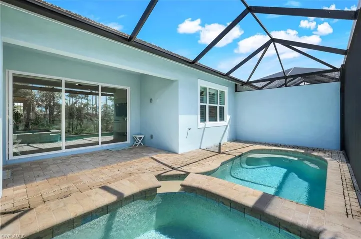 6408  Arriba  AVE, Naples, FL 34113