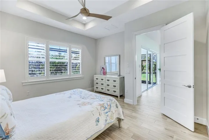 6408  Arriba  AVE, Naples, FL 34113