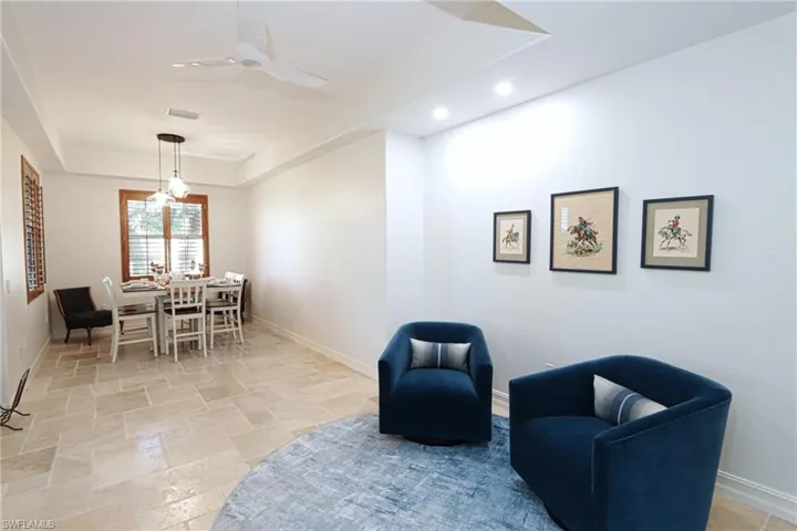 5963  Trophy  DR, Naples, FL 34110
