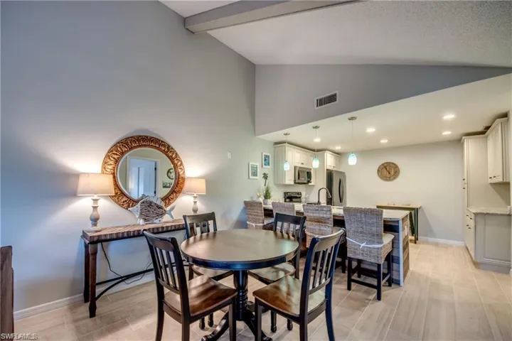 6337  Royal Woods  DR, Fort Myers, FL 33908