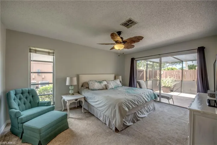 6337  Royal Woods  DR, Fort Myers, FL 33908