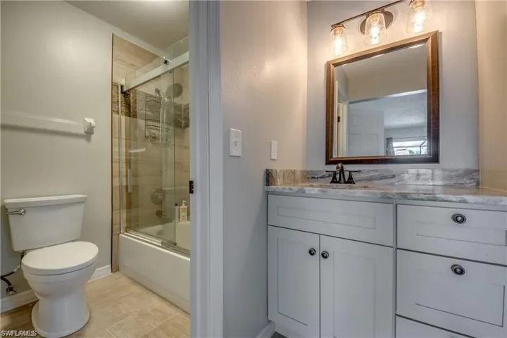 6337  Royal Woods  DR, Fort Myers, FL 33908