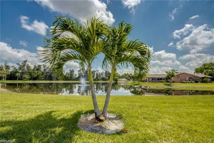 6337  Royal Woods  DR, Fort Myers, FL 33908