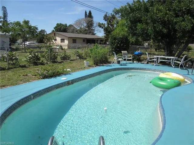 1508 Grandale ST, LEHIGH ACRES FL 33936